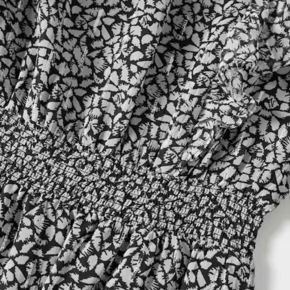 Chiffon Lined Dress with Silver Lurex and Floral Print Size 8 - Picture 4 of 8